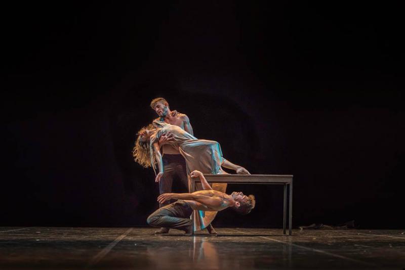  Eros e Psiquê – Companhia de Dança Contemporânea de Évora | 3 de Outubro – 22h00 – Teatro Diogo ...