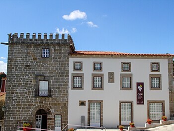 Green Wine Interpretation and Promotion Center